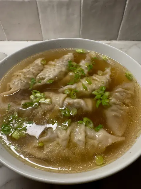 Korean Dumpling Soup